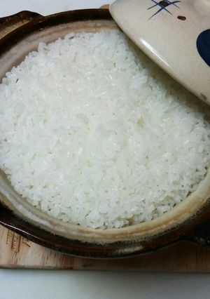 IHのﾗｼﾞｴﾝﾄﾋｰﾀｰで土鍋ご飯-レシピのメイン写真