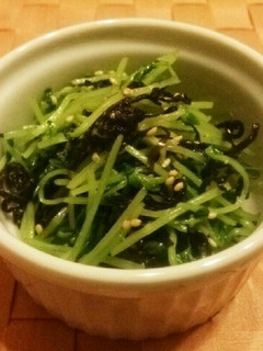 ◆簡単副菜♡ごま香る豆苗の塩昆布和え◆-レシピのメイン写真