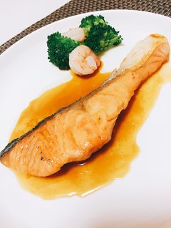 簡単♡秋鮭のムニエル レモンバター醤油-レシピのメイン写真