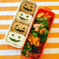 รูปของ 俵おにぎりでハロウィン弁当