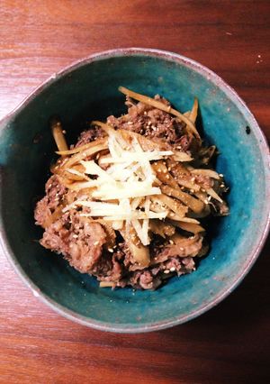 地産地消！ゴボウと牛肉のしぐれ煮-レシピのメイン写真