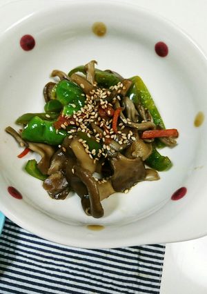 簡単☆まいたけとピーマンのポン酢炒め-レシピのメイン写真