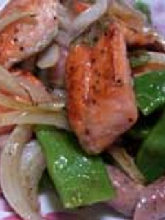 簡単で子供も喜ぶサケ野菜炒め!-レシピのメイン写真
