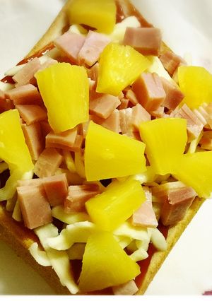 ハムとパイナップルのピザトースト-レシピのメイン写真