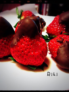 バレンタインに♡いちごチョコ-レシピのメイン写真
