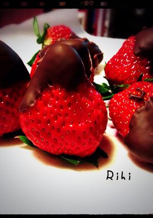 バレンタインに♡いちごチョコ-レシピのメイン写真