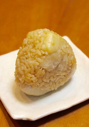 里芋の炊き込みごはんおにぎり-レシピのメイン写真