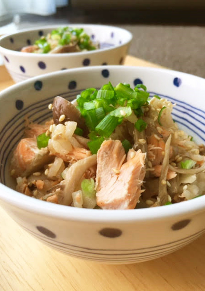 鮭ときのこの味噌バター炊き込みご飯-レシピのメイン写真