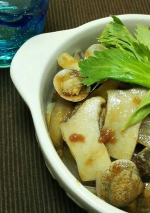 フライパンdeアサリとキノコのトマト煮-レシピのメイン写真