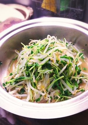 調味料ふたつだけ！豆苗ともやしのナムル-レシピのメイン写真