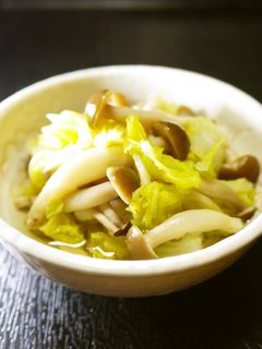味付けは白だしのみ!しめじと白菜の煮物-レシピのメイン写真