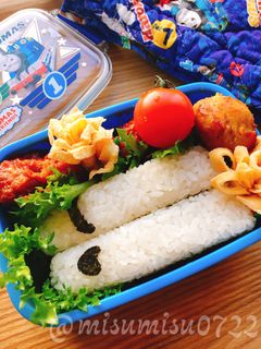 【キャラ弁】新幹線オニギリとケチャ唐揚げ-レシピのメイン写真