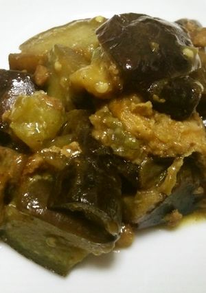 ご飯に合う♪茄子と挽肉のねりゴマ味噌炒め-レシピのメイン写真
