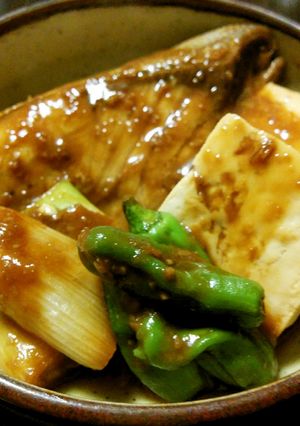 鰤と豆腐と葱としし唐の味噌煮-レシピのメイン写真