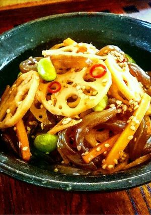 蓮根と蒟蒻の美味しいきんぴらいかが♬*-レシピのメイン写真