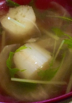 水菜と玉ねぎとお麩のお吸い物-レシピのメイン写真