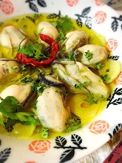 煮るだけ簡単☆ふっくら牡蠣のアヒージョ-レシピのメイン写真