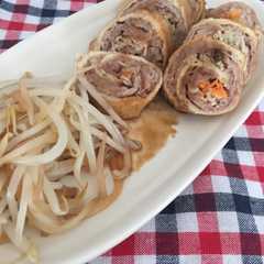 รูปของ ダシダで簡単！豚コマ肉のキツネ巻き
