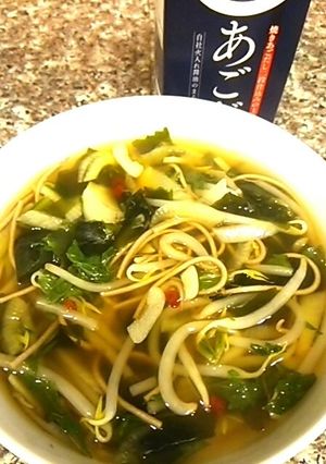 セロリと玉ねぎのあごだし蕎麦-レシピのメイン写真