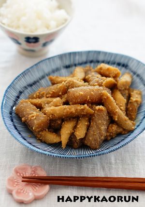 ごぼうと蒟蒻のごま味噌和え-レシピのメイン写真
