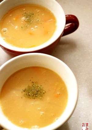 簡単♪人参と玉葱のクリームスープ-レシピのメイン写真
