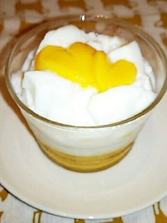 マンゴープリンと杏仁豆腐で 簡単デザート-レシピのメイン写真