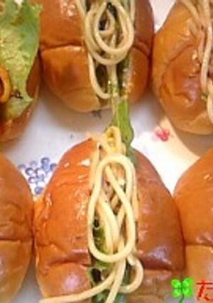 冷凍パスタde簡単★ロールパンサンド-レシピのメイン写真