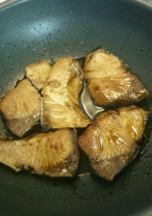 フライパンでぶりの照り焼き-レシピのメイン写真