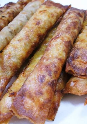 春巻き二種♪(ねぎひき肉・納豆チーズ)-レシピのメイン写真