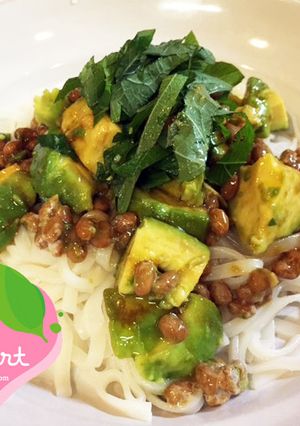 グルテンフリー米粉麺のアボカド納豆パスタ-レシピのメイン写真
