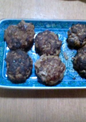 ハンバーグ　パン粉、牛乳不使用　晩御飯に-レシピのメイン写真