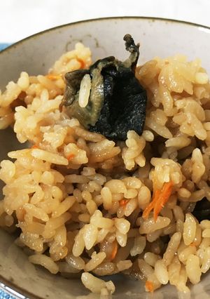 伊勢せきやのつぼ焼きを使った炊き込みご飯-レシピのメイン写真