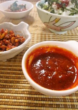 ご飯のお供やクルミに♬甘辛コチュ味噌-レシピのメイン写真