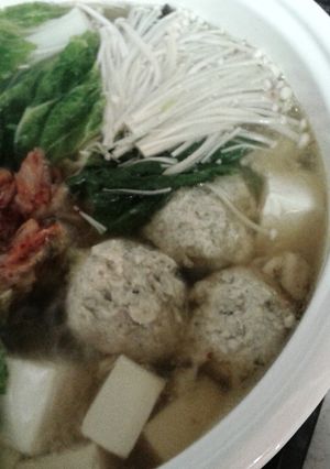 生しらすで、鶏つくね団子鍋-レシピのメイン写真