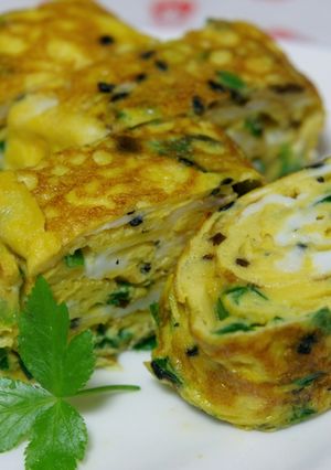 ニラと塩昆布のごちそう卵焼き-レシピのメイン写真