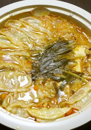 ダシダを使った韓国風餃子鍋-レシピのメイン写真