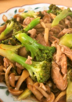 ブロッコリーと豚肉のオイスターソース炒め-レシピのメイン写真