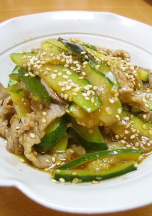 ★ズッキーニと豚肉でとんかつソース炒め★-レシピのメイン写真