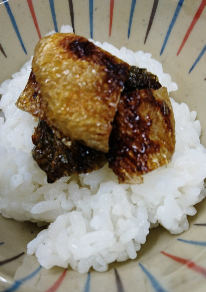 シンプル！鮭皮の焦がし醤油焼き-レシピのメイン写真
