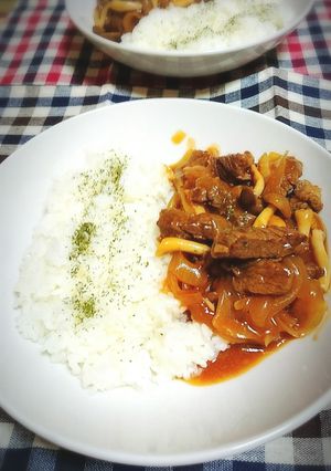 安いステーキ肉でビーフストロガノフ風-レシピのメイン写真