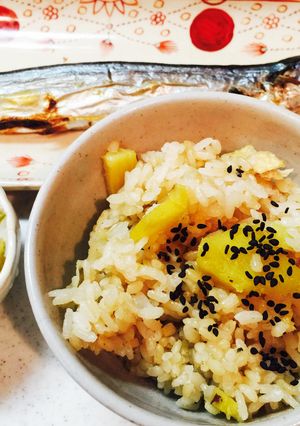 サツマイモの炊き込みごはん^o^-レシピのメイン写真