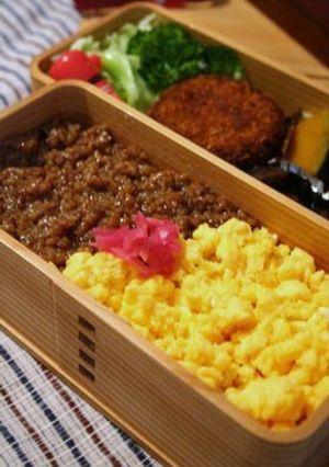 お弁当に最適★ぽろぽろしないそぼろご飯-レシピのメイン写真