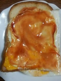朝食にどうぞ 目玉焼き?トースト-レシピのメイン写真