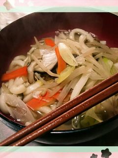 ダシダの具沢山煮込みうどん-レシピのメイン写真