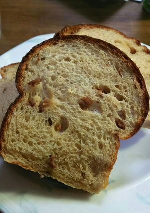 大豆粉の低糖質レーズンパン-レシピのメイン写真