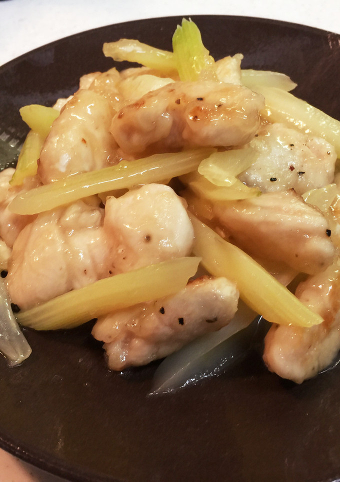 鶏ささみとセロリのトロっと中華風炒め-レシピのメイン写真