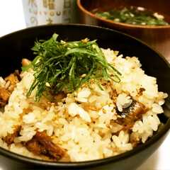 รูปของ 「うえの」の切落しで激旨穴子炊き込みご飯