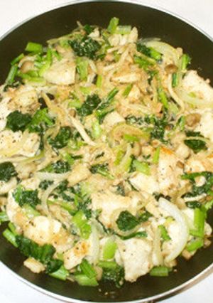 簡単辛子明太子炒め♪鶏むね肉しめじ小松菜-レシピのメイン写真