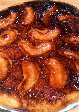 紅玉でどうぞ、タルトタタン風ホットケーキ-レシピのメイン写真