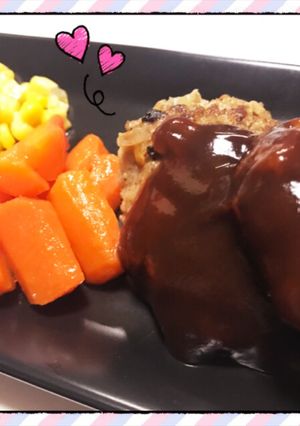 ふっくらジューシーな我が家のハンバーグ♡-レシピのメイン写真